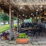Апартамент Kalianny Cozy In Santa Marina With Pool & Terrace Созопол